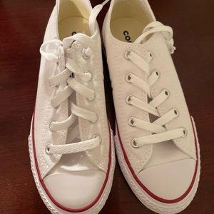 Converse allstar white little kid size 13